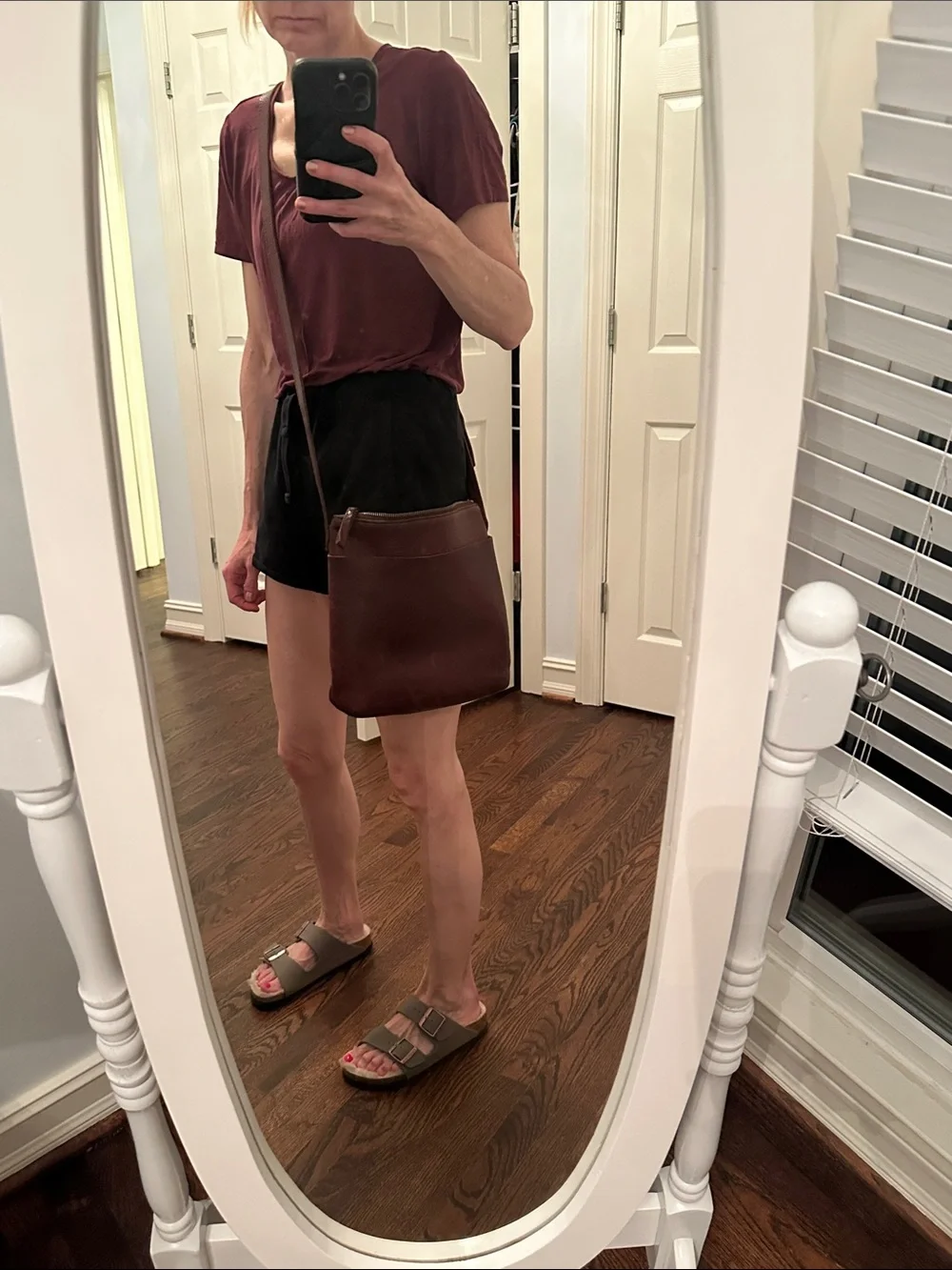 Unisex Brown Leather Messenger Crossbody Bag